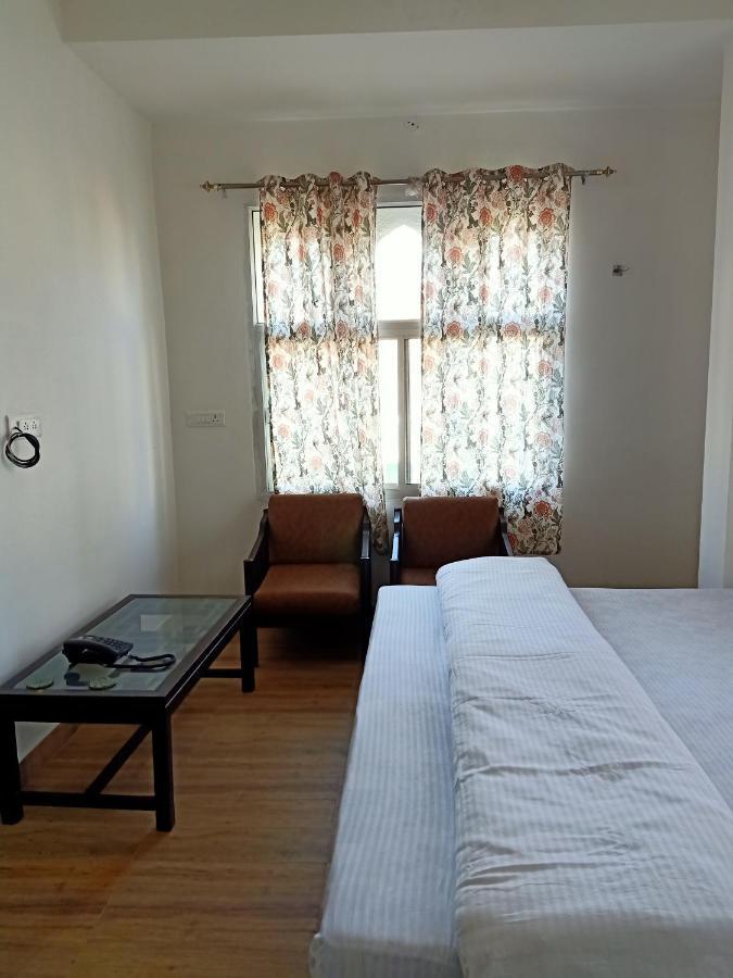 Hindupura Residency Hotel Sawai Madhopur Ngoại thất bức ảnh
